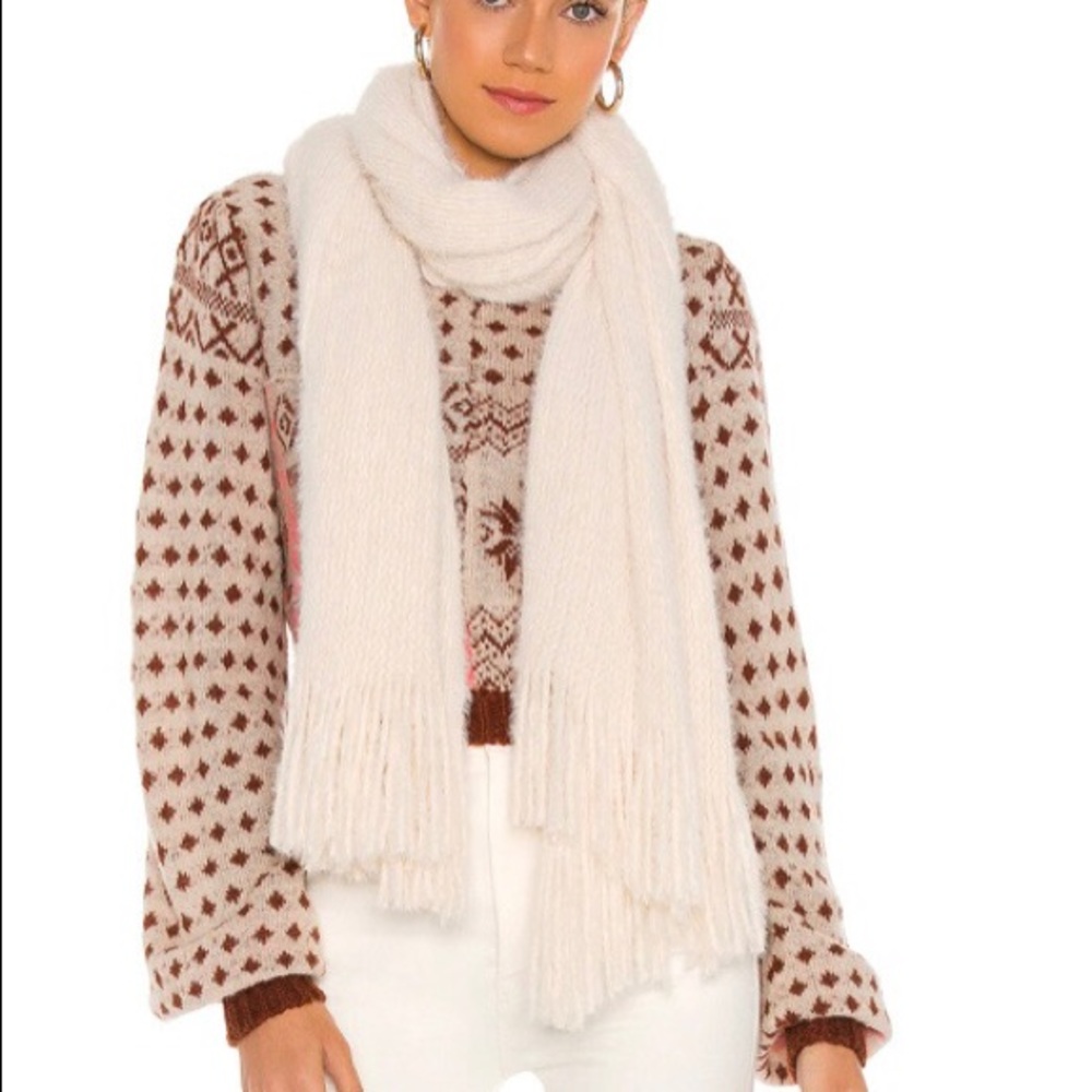 Free People Women’s Whisper Fringe Blanket Scarf Ivory NWT - Picture 4 of 6